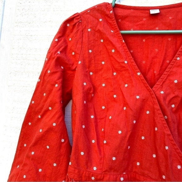 OLD Navy Daisy Print Wrap Dress red Valentines - Picture 3 of 5